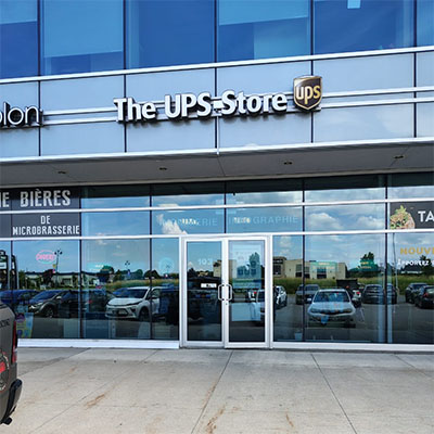 THE UPS STORE